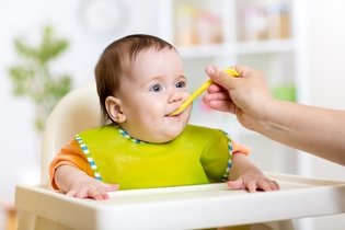 Imagem ilustrativa do artigo Alimentação do bebê aos 6 meses