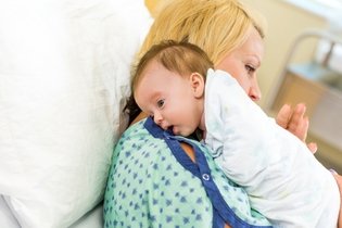 Soluço em bebês: como parar e quando se preocupar