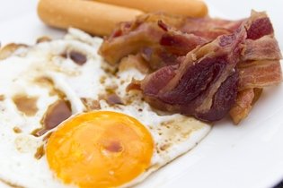 Imagen ilustrativa del artículo 21 alimentos altos en colesterol