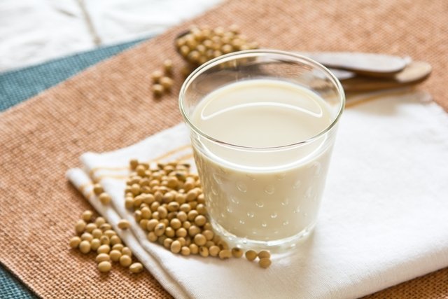 Tomar leite de soja faz mal?
