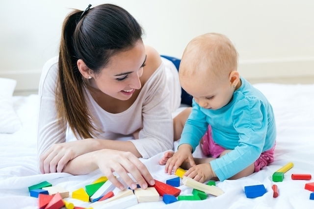 Brincadeiras Para Ajudar O Desenvolvimento Do Bebe 0 A 12 Meses Tua Saude