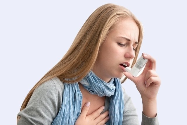 Usar bombinha para asma na gravidez é seguro?