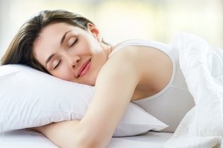 Imagem ilustrativa do artigo Dormir emagrece? 7 benefícios do sono para perder peso