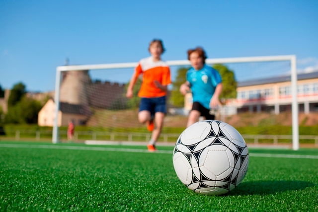 Jogar futebol ajuda a reduzir pressão sanguínea