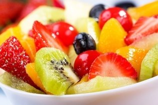 Illustrative image of the article Natural Laxatives: 11 Fruits That Work Fast