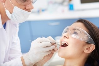 Dente cariado: como eliminar cáries dos dentes