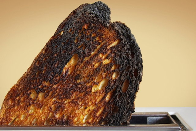 Por que comer alimentos queimados faz mal à saúde?