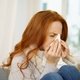 8 sintomas de rinite alérgica e o que fazer