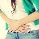 Dolor de vientre bajo y sin menstruación: 8 causas y qué hacer