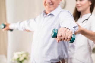 Imagem ilustrativa do artigo Fisioterapia para Parkinson: para que serve e exercícios