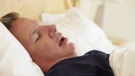 Apneia do sono: o que é, sintomas, causas e tratamento