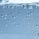 6 benefícios da água com gás para a saúde