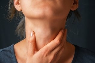 Cáncer de garganta: qué es, síntomas y tratamiento