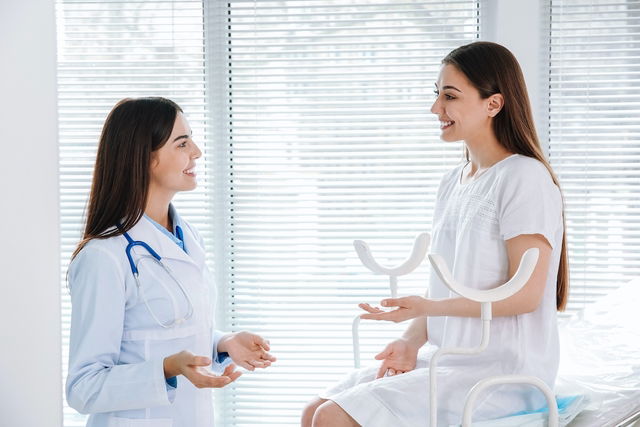 Menstruação com cheiro forte. Será que tá tudo bem?