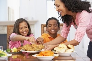 Imagen ilustrativa del artículo ¿Qué hago si mi hijo no quiere comer?