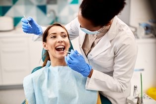 Imagem ilustrativa do artigo Dentista: o que trata, especialidades e quando consultar