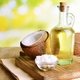 8 benefícios do óleo de coco para a saúde e como usar