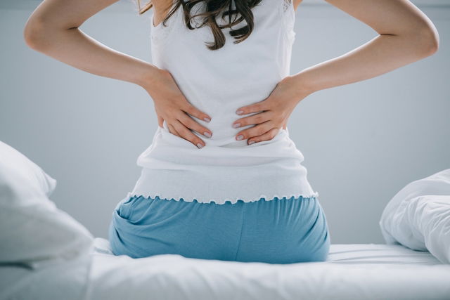 Is Middle Back Pain When Breathing Normal?