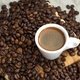 Alimentos ricos em cafeína: quais são, quantidade e efeitos
