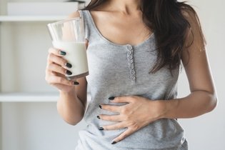 8 sintomas de intolerância à lactose