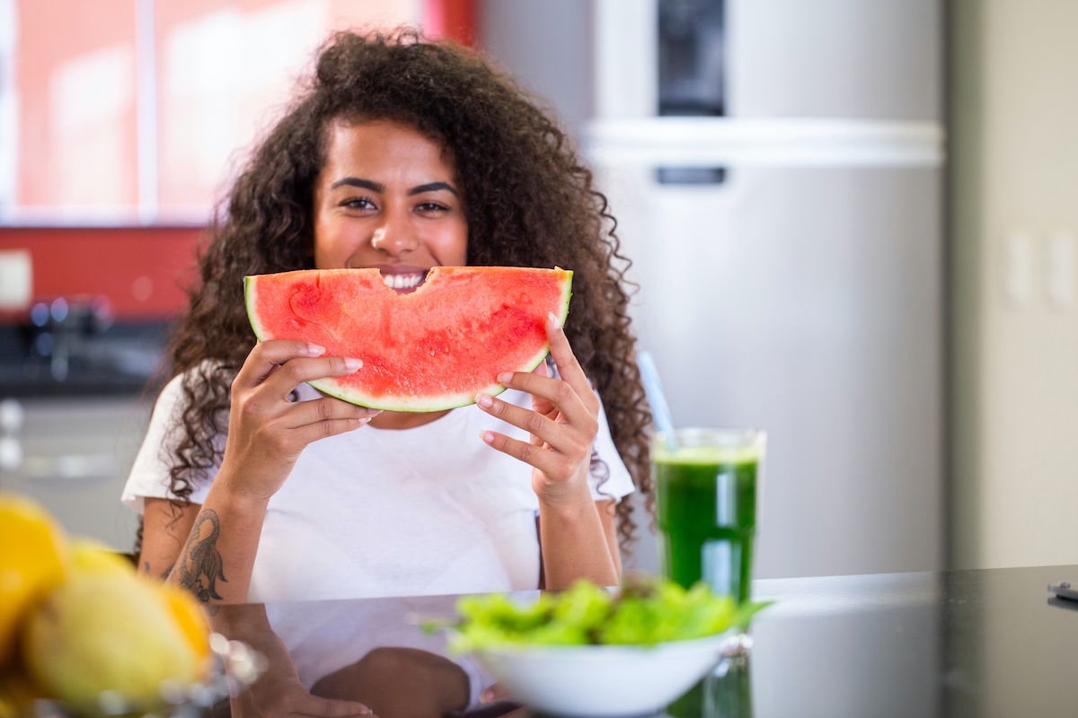 Alimentação durante o tratamento da infecção urinária Tua Saúde