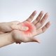Artrose nas mãos e dedos: sintomas, causas e tratamento