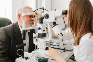 Herida en el ojo: 5 principales causas (y qué hacer)