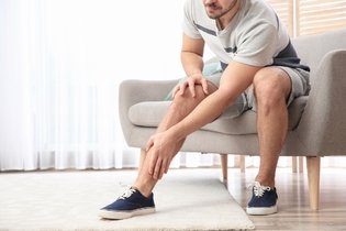 Debilidad en las piernas: 10 causas y qué hacer