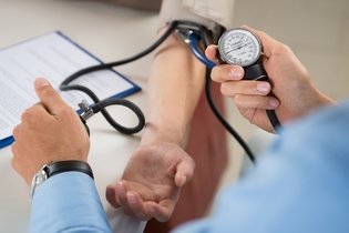 Pressão arterial: o que é, como medir e tabela por idade