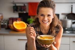 Imagem ilustrativa do artigo Dieta para diverticulite: o que comer, o que evitar (e cardápio)
