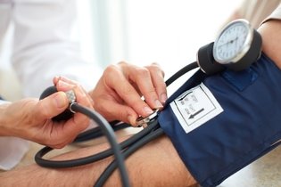 Imagem ilustrativa do artigo Crise hipertensiva: o que é, sintomas, causas e tratamento