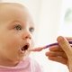 O que não dar para o bebê comer até os 2 anos