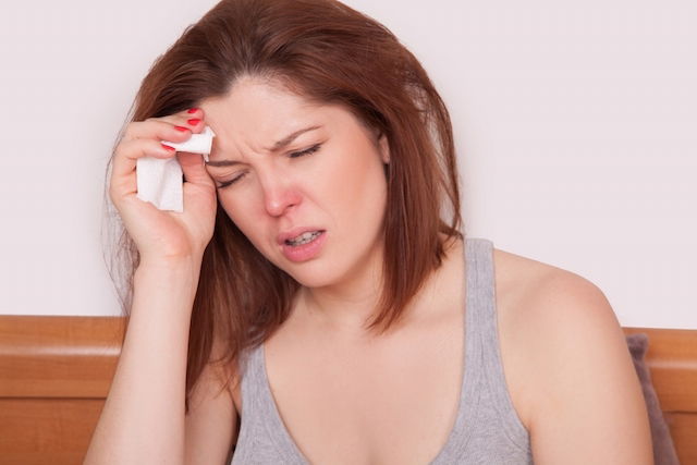 7-conditions-that-might-cause-chills-with-no-fever-feeling-sick