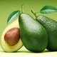 11 benefícios do abacate para a saúde (com receitas)