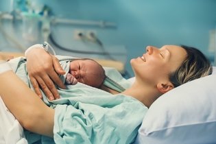 Imagem ilustrativa do artigo Fórceps: quando é indicado, como é o parto e possíveis riscos