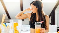 10 alimentos para quitar el sueño (y cómo consumirlos)