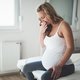 Boca amarga na gravidez: 8 causas e o que fazer