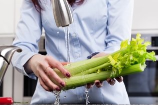 Imagen ilustrativa del artículo Cómo lavar las frutas y las verduras correctamente