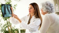 Green Phlegm: 9 Common Causes & What to Do