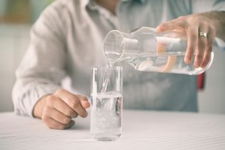 Beber muita água faz mal para a saúde?