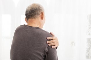 Artrose no ombro: sintomas, causas e tratamento