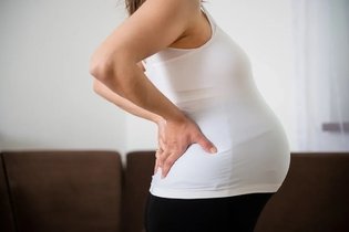 Dor nas costas na gravidez: causas e 8 dicas para aliviar