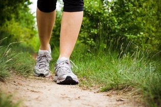 7 principais benefícios da caminhada para saúde