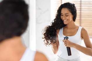 7 dicas para diminuir o volume do cabelo