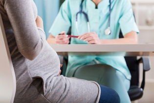 Imagem ilustrativa do artigo Pressão baixa na gravidez: sintomas, o que fazer e riscos