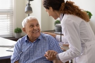 Imagen ilustrativa del artículo Tratamiento del Alzheimer: medicamentos y fisioterapia