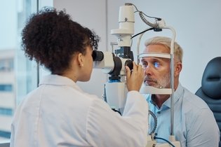 Imagem ilustrativa do artigo 12 doenças dos olhos mais comuns (e o que fazer)