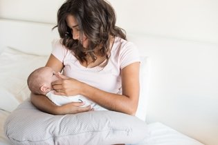 Imagen ilustrativa del artículo ¿Es posible quedar embarazada mientras se amamanta? 