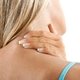 4 formas simples de aliviar a dor no pescoço
