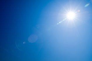 Imagem ilustrativa do artigo Melhor horário para tomar sol (e produzir vitamina D)